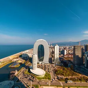 Luxury & Sea View 5* Batum