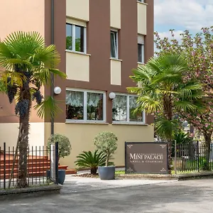 Hotel Mini Palace - ****